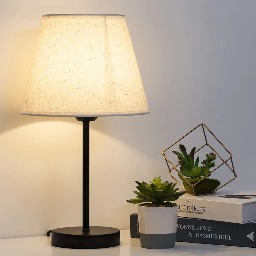 LIANTRAL Lot de 2 lampes de chevet E27, Lampe de table métal et abat-jour lin pour chambre