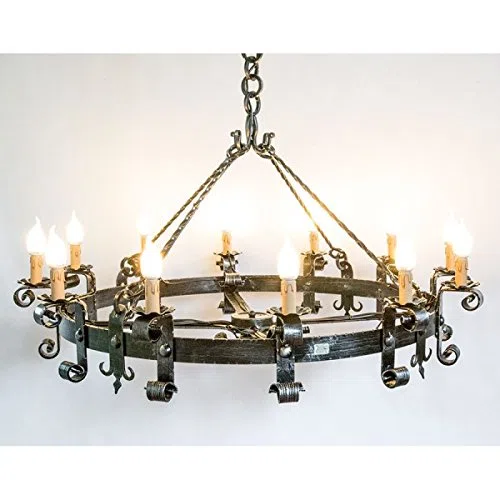 Grande lampe en fer forgé à la main 12 lumières pour ambiance rustique