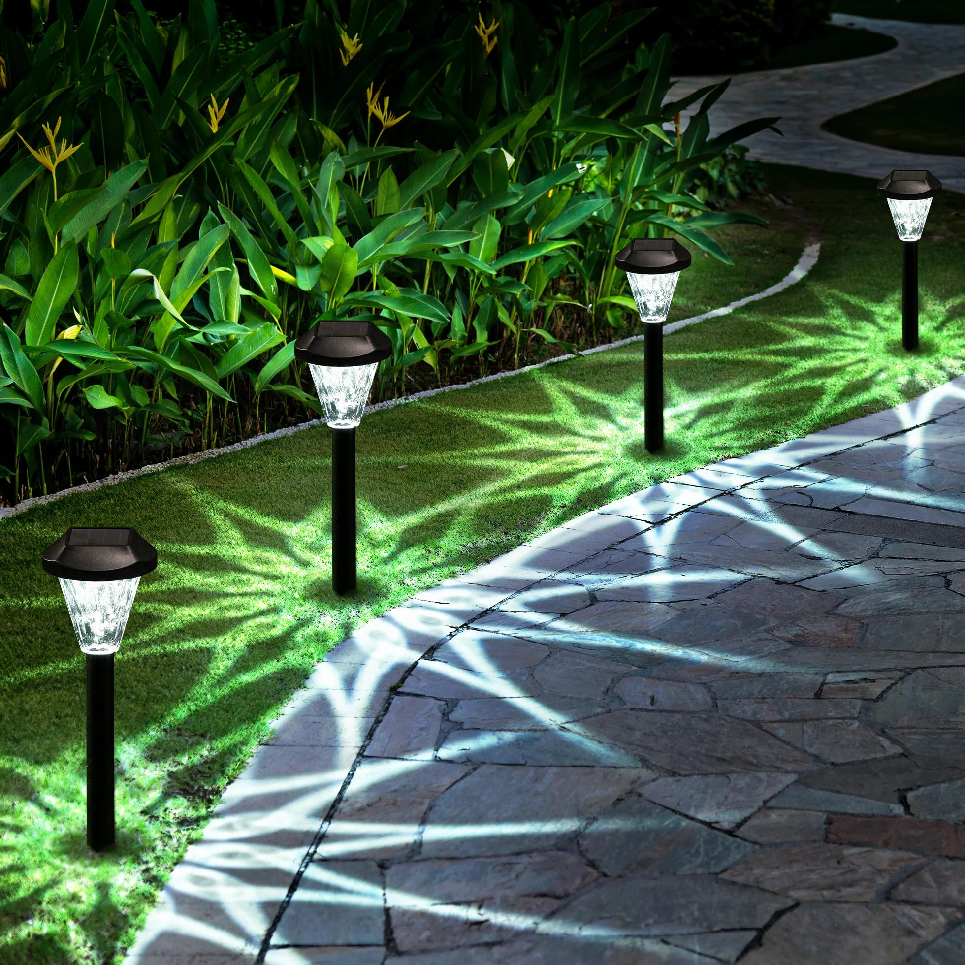 GIGALUMI Lot de 12 lampes solaires d'extérieur étanches pour terrasse, pelouse, cour