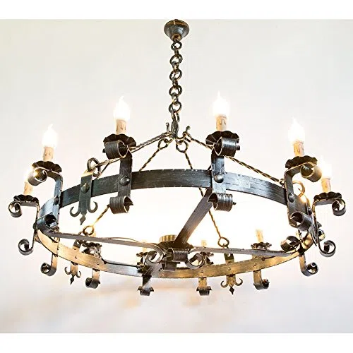 Grande lampe en fer forgé à la main 12 lumières pour ambiance rustique