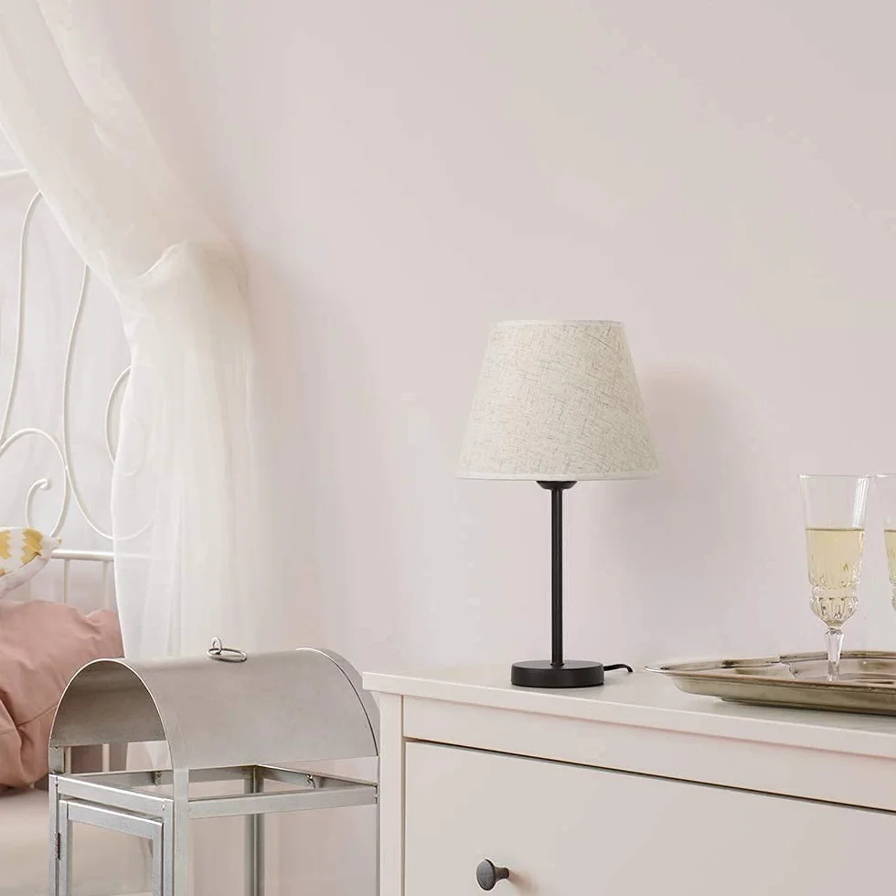 LIANTRAL Lot de 2 lampes de chevet E27, Lampe de table métal et abat-jour lin pour chambre